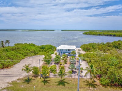 /international/us/1427-boca-chica-road-geiger-key-fl-110100684327/