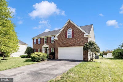 /international/us/18307-misty-acres-drive-hagerstown-md-110107574325/
