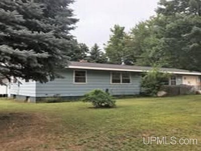 /international/us/1300-kimber-avenue-marquette-mi-110109000042/