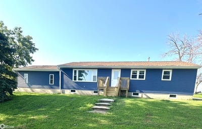 /international/us/26785-135th-street-iowa-falls-ia-110101452682/