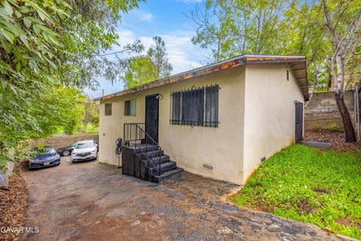 /international/us/7707-young-ave-rosemead-ca-110104553629/