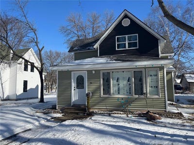 /international/us/216-n-6th-street-montevideo-mn-110105853070/