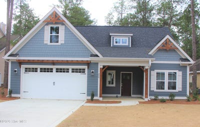 /international/us/400-legacy-lakes-way-aberdeen-nc-110108057811/