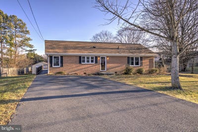 /international/us/7786-carolyn-avenue-middletown-va-110104494919/