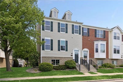 /international/us/7944-stratford-circle-n-shakopee-mn-110108220874/