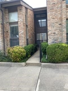 /international/us/2204-w-park-boulevard-plano-tx-110101838969/