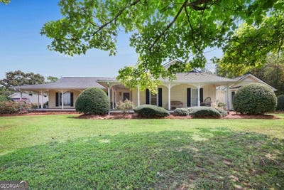 /international/us/4998-old-dalton-road-ne-rome-ga-110110279596/