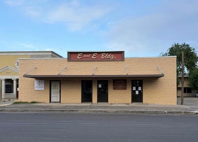 /international/us/338-monroe-st-eagle-pass-tx-110107988805/