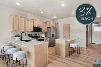 /international/us/9213-w-43rd-st-sioux-falls-sd-110106271787/