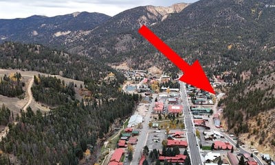 /international/us/328-high-st-w-red-river-nm-110120636379/
