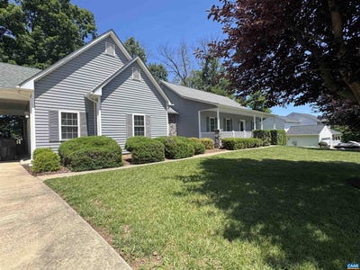 /international/us/18-forest-view-ln-fishersville-va-110106951344/