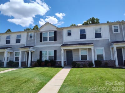 /international/us/2260-cranberry-way-salisbury-nc-110106320058/