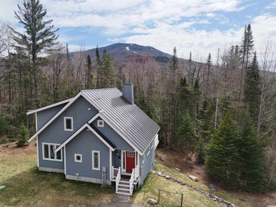 /international/us/1559-pinkham-road-burke-vt-110107729096/
