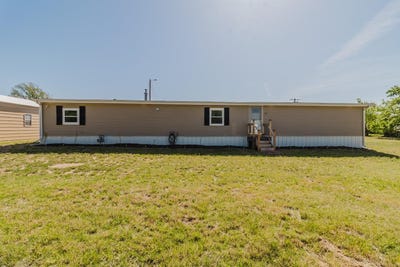 /international/us/230-s-gregory-nashville-ks-110107516552/