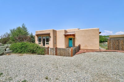 /international/us/402-valverde-commons-drive-taos-nm-110100395144/?lang=zh-tw