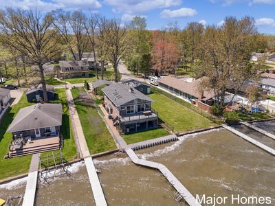 /international/us/3179-sandy-beach-street-wayland-mi-110099334545/