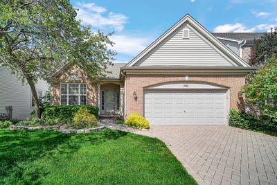/international/us/720-viewpointe-drive-st-charles-il-110108414794/