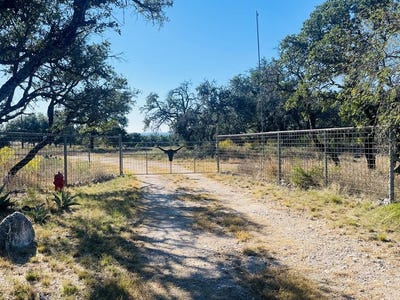 /international/us/1031-shin-oak-lot-32-junction-tx-110104825295/