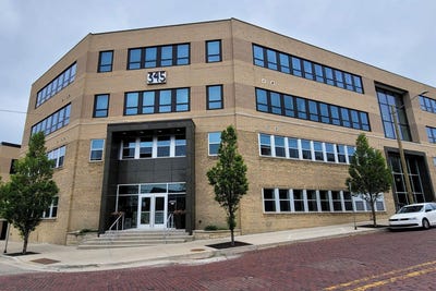 /international/us/345-state-street-se-grand-rapids-mi-110090953193/