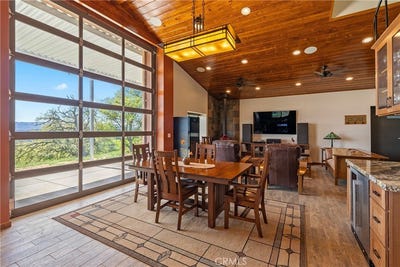 /international/us/4235-vista-del-lago-santa-margarita-ca-110098515968/