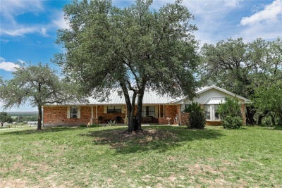 /international/us/3718-highway-36-w-rising-star-tx-110108958060/