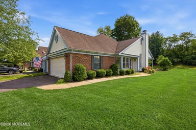 /international/us/175-old-orchard-lane-ocean-twp-nj-110119401425/