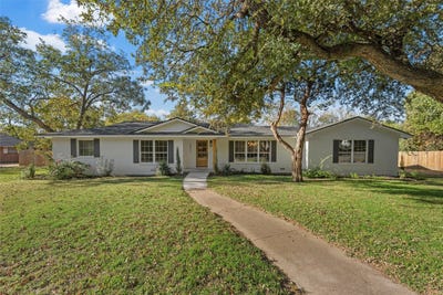 /international/us/3412-sturgis-lane-waco-tx-110103572366/