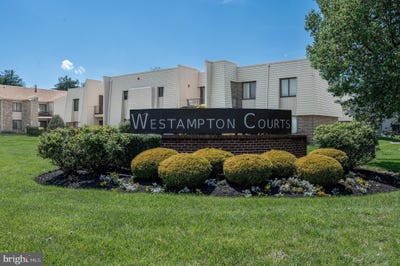 /international/us/1008-arborley-court-westampton-nj-110107865927/