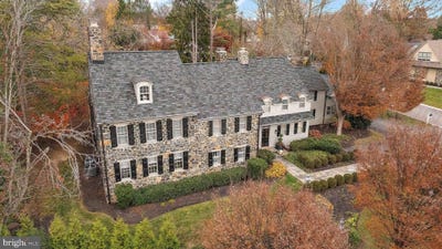 /international/us/302-stone-brook-drive-wilmington-de-110104177043/
