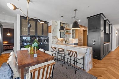 /international/us/230-dwyer-ave-san-antonio-tx-110106801081/