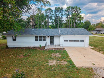 /international/us/632-elm-street-gassville-ar-110110273935/