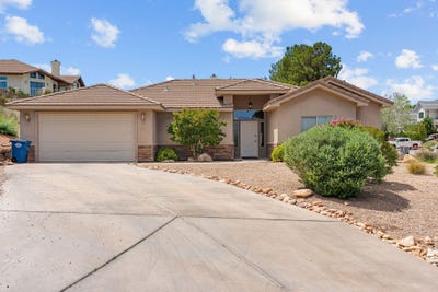 /international/us/2310-s-adonis-cir-st-george-ut-110108168356/