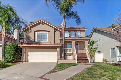 /international/us/15-embassy-place-lake-forest-ca-110097645134/?lang=zh-tw