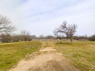 /international/us/704-brook-street-jacksboro-tx-110107398226/