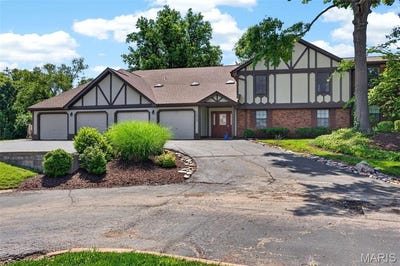 /international/us/1629-walpole-drive-chesterfield-mn-110108345295/