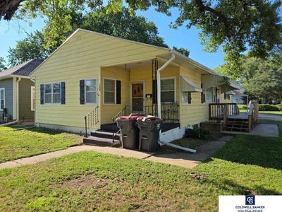 /international/us/1320-lincoln-street-beatrice-ne-110100928492/?lang=en
