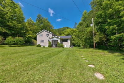 /international/us/98-brittany-lane-stanton-ky-110102384224/