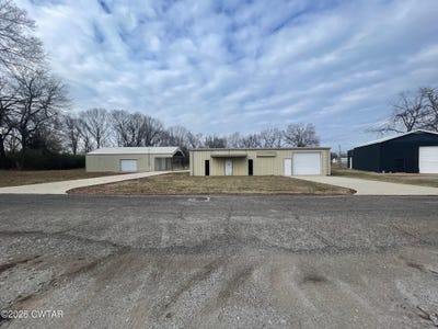 /international/us/31-case-drive-jackson-tn-110104519821/