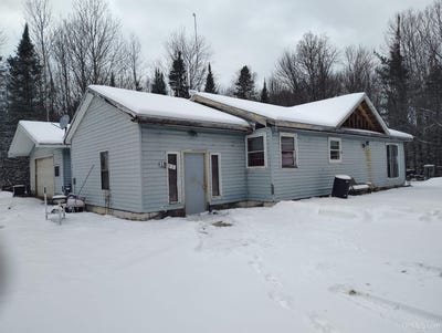/international/us/6031-27-15-lane-gladstone-mi-110104239816/