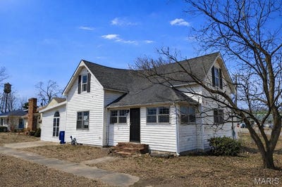 /international/us/217-s-lincoln-street-east-prairie-mo-110106025616/