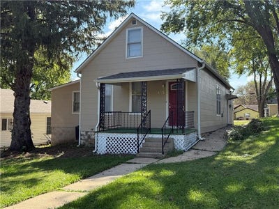 /international/us/924-kearney-street-atchison-ks-110103027681/