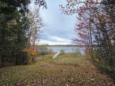 /international/us/31519-meder-lake-road-mellen-wi-110103027342/