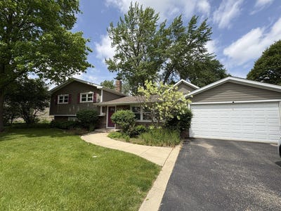 /international/us/609-w-gartner-road-naperville-il-110108279782/