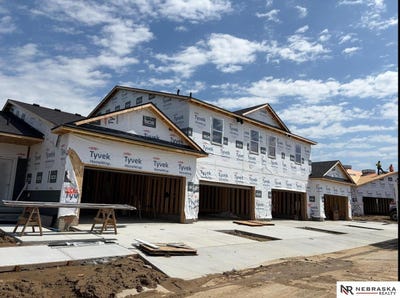 /international/us/4580-schilling-court-bellevue-ne-110108721187/