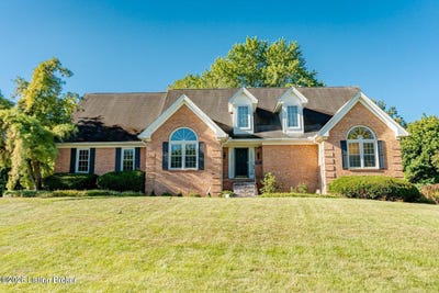 /international/us/1510-saint-andrews-dr-shelbyville-ky-110108603522/
