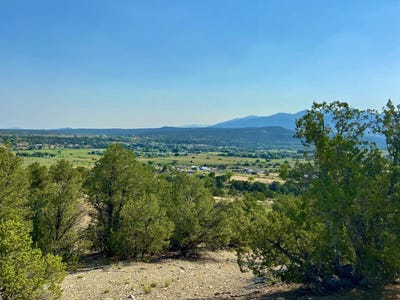 /international/us/137-los-rios-rd-b007-arroyo-hondo-nm-110101300417/