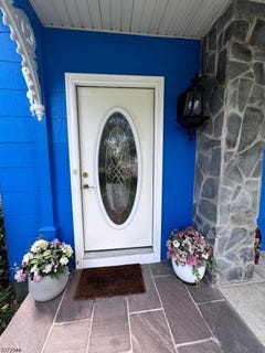 /international/us/623-main-st-maurice-river-twp-nj-110101028159/