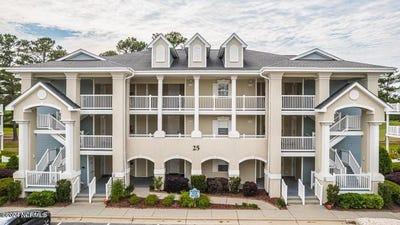 /international/us/1215-n-middleton-drive-calabash-nc-110103628890/
