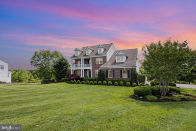 /international/us/23044-creighton-farms-drive-leesburg-va-110100324027/