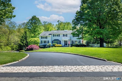 /international/us/27-webster-road-ridgefield-ct-110108060899/